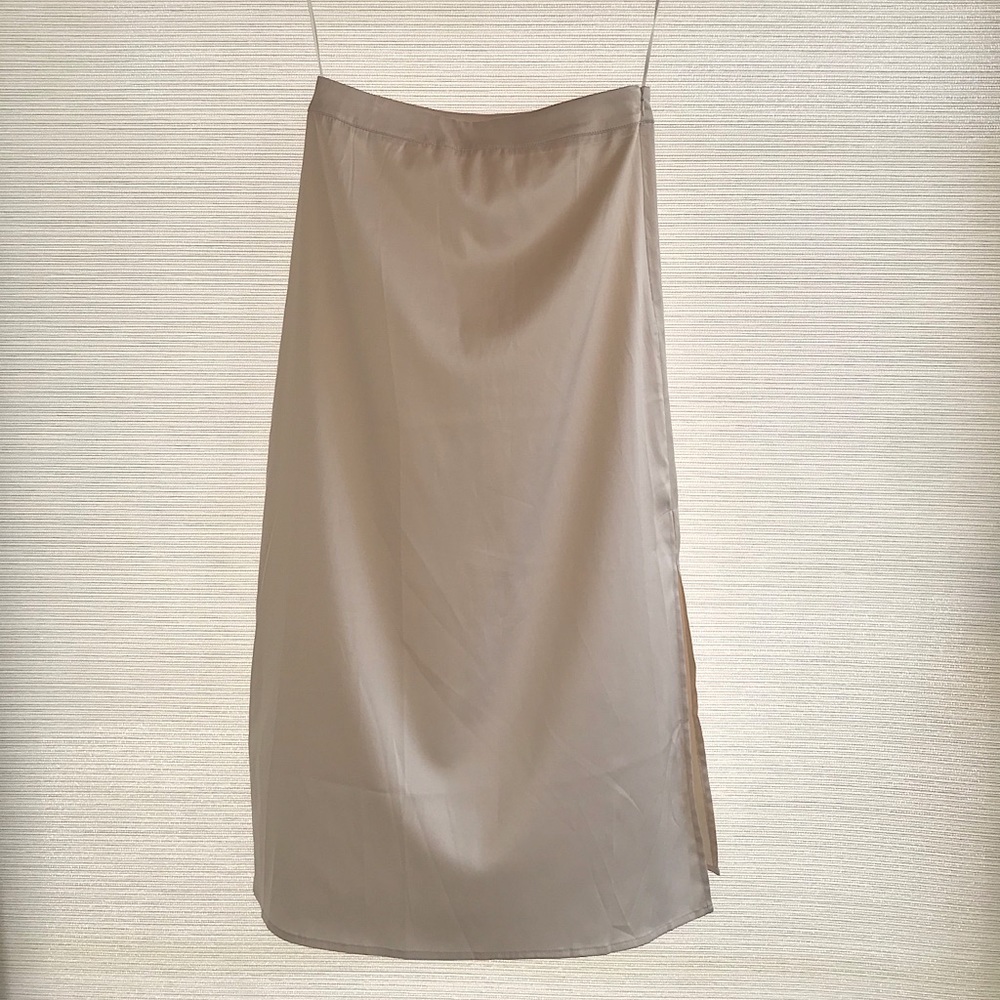 Satin skirt
